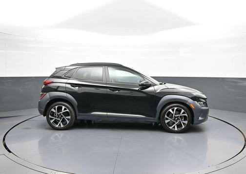 Abyss Black Pearl 2023 Hyundai KONA Limited