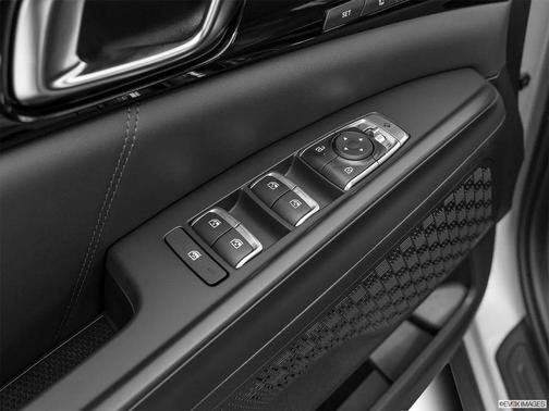 Ceramic Silver 2027 Kia Carnival SX Prestige