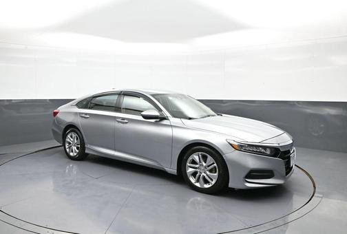 Lunar Silver Metallic 2018 Honda Accord LX