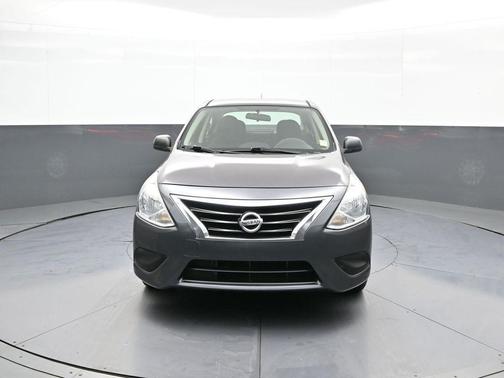 2015 Nissan Versa 1.6 S+