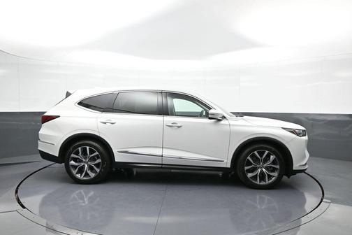 Platinum White Pearl 2023 Acura MDX Technology Package
