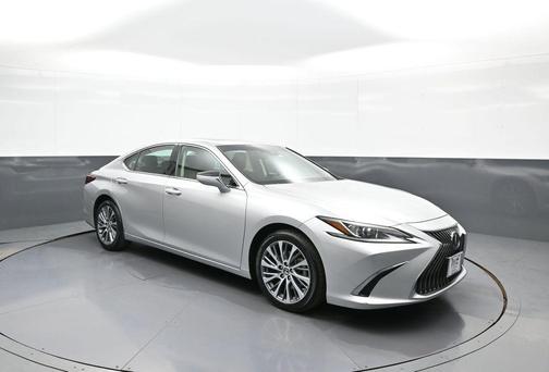 Silver Lining Metallic 2019 Lexus ES 350 Base