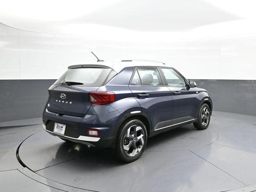Denim w/White Roof 2023 Hyundai VENUE Limited