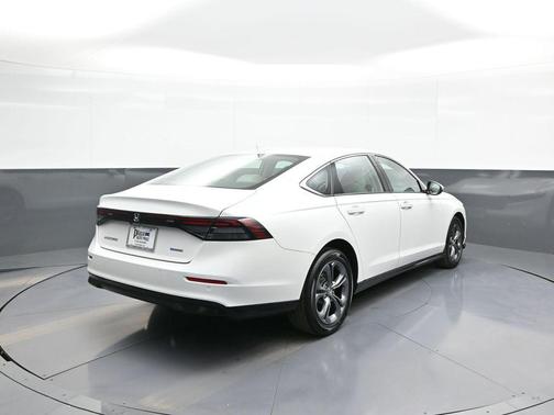 Platinum White Pearl 2024 Honda Accord Hybrid EX-L