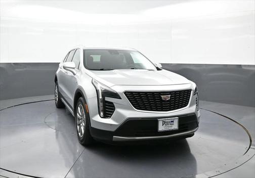 2022 Cadillac XT4 Premium Luxury
