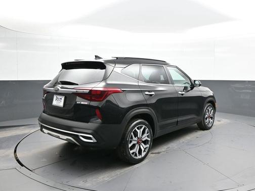 2021 Kia Seltos SX Turbo