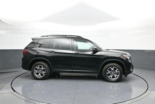 2022 Honda Passport AWD TrailSport