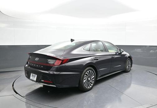 2023 Hyundai SONATA Hybrid Limited