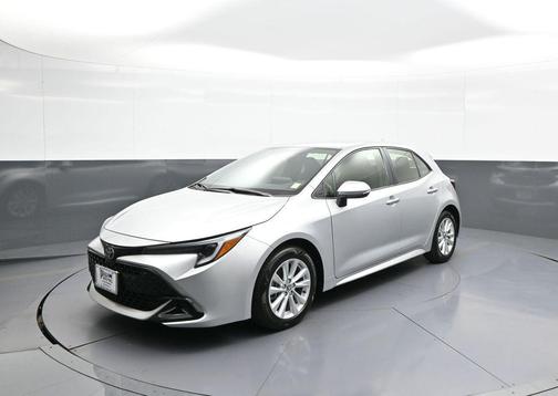 Classic Silver Metallic 2024 Toyota Corolla SE