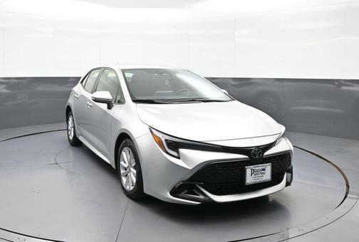 Classic Silver Metallic 2024 Toyota Corolla SE
