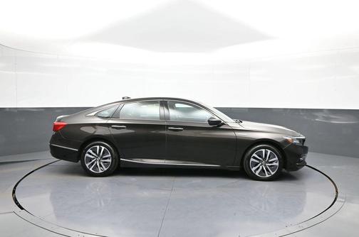 Modern Steel Metallic 2018 Honda Accord Hybrid Touring