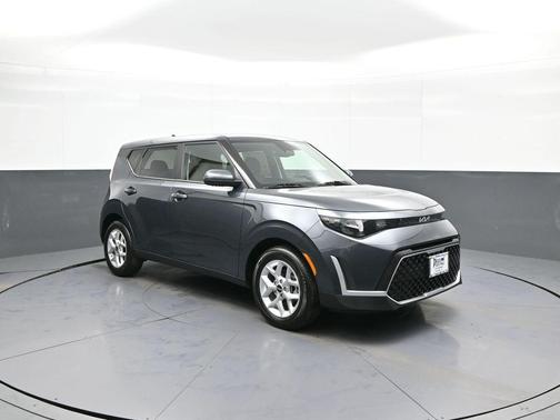 Gravity Gray 2025 Kia Soul S