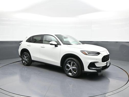 Platinum White Pearl 2024 Honda HR-V EX-L