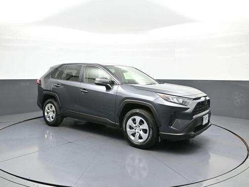 Magnetic Gray Metallic 2022 Toyota RAV4 LE