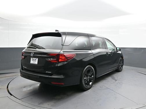 2023 Honda Odyssey Sport