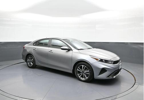 Steel Gray 2023 Kia Forte LXS