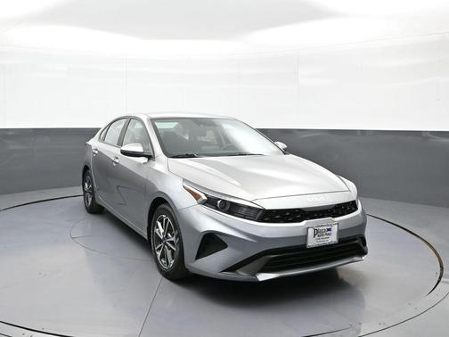 Steel Gray 2023 Kia Forte LXS