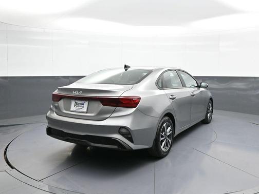 Steel Gray 2023 Kia Forte LXS