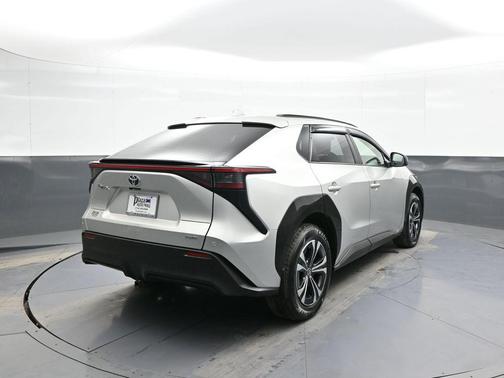 2023 Toyota bZ4X XLE