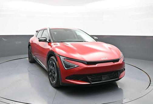 Runway Red 2025 Kia EV6 Wind
