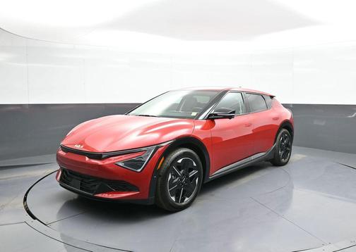 Runway Red 2025 Kia EV6 Wind