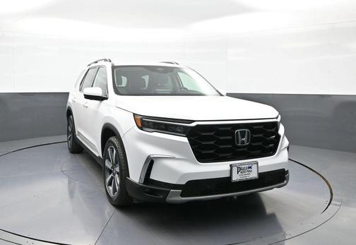 Platinum White Pearl 2024 Honda Pilot Elite