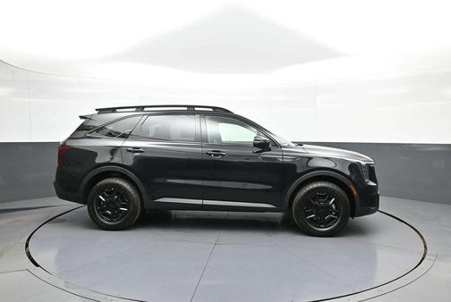 Ebony Black 2026 Kia Sorento SX