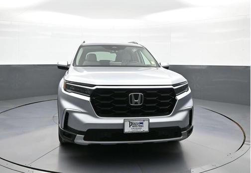 Lunar Silver Metallic 2023 Honda Pilot Touring 8-Passenger