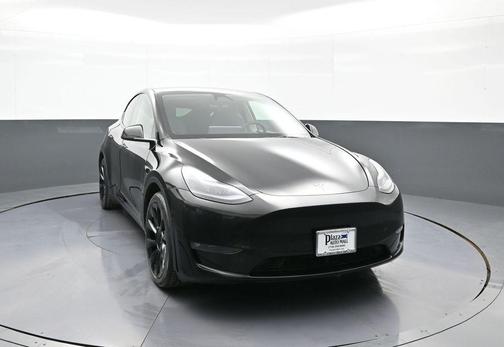 Solid Black 2023 Tesla Model Y Long Range