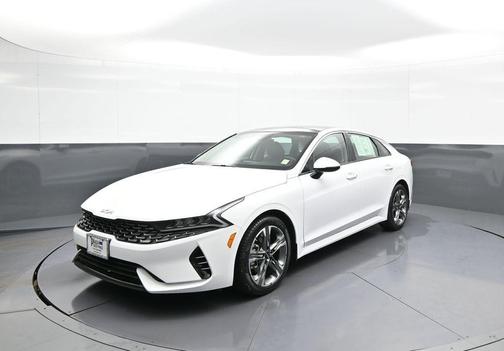 Glacial White Pearl 2023 Kia K5 EX