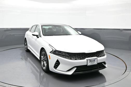 Glacial White Pearl 2023 Kia K5 EX