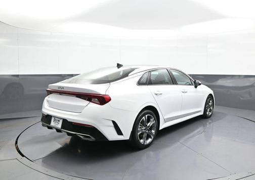 Glacial White Pearl 2023 Kia K5 EX