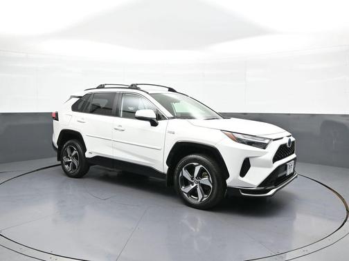 Ice Cap 2023 Toyota RAV4 Prime SE