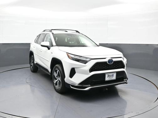 Ice Cap 2023 Toyota RAV4 Prime SE