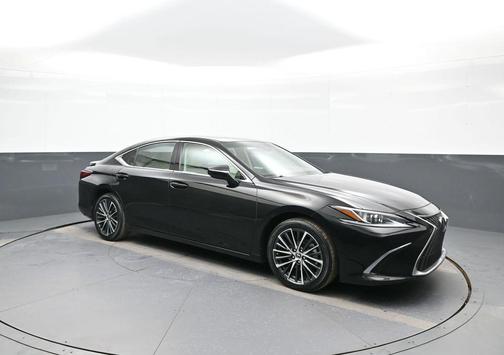 Obsidian 2024 Lexus ES 300h Base