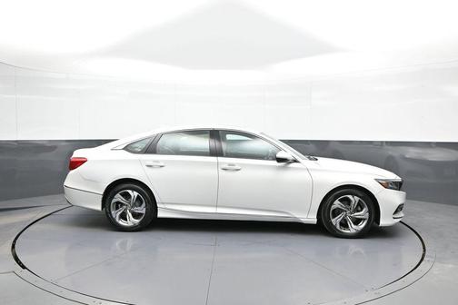 Platinum White Pearl 2018 Honda Accord EX-L
