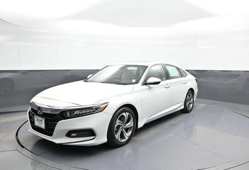 Platinum White Pearl 2018 Honda Accord EX-L