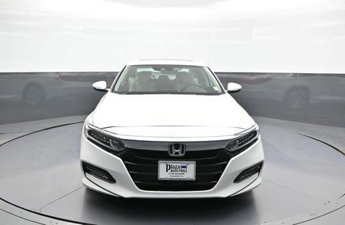 Platinum White Pearl 2018 Honda Accord EX-L
