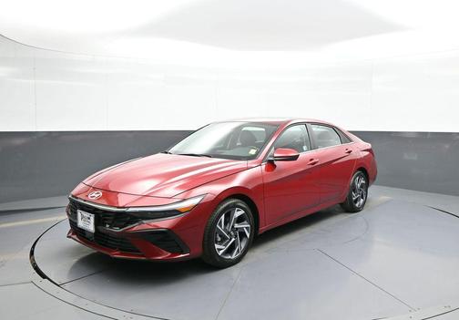 Ultimate Red 2025 Hyundai ELANTRA SEL