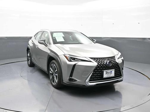 Atomic Silver 2020 Lexus UX 250h Base