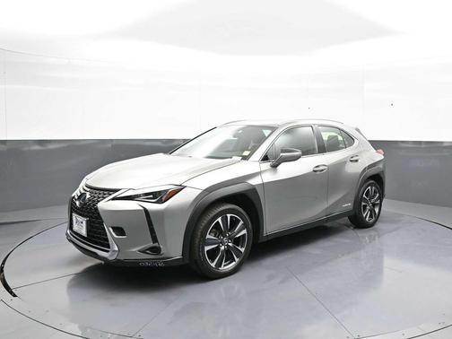 Atomic Silver 2020 Lexus UX 250h Base