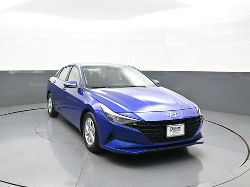 2023 Hyundai ELANTRA SE