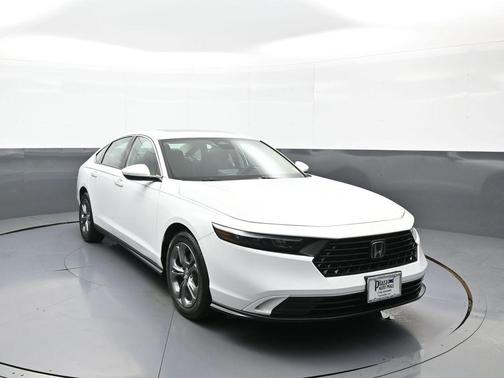 Platinum White Pearl 2023 Honda Accord EX