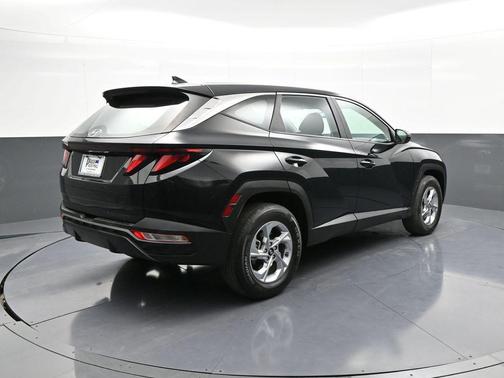 Phantom Black 2022 Hyundai TUCSON SE