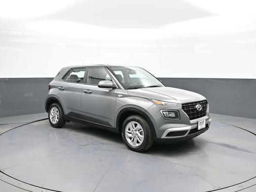 2023 Hyundai VENUE SE