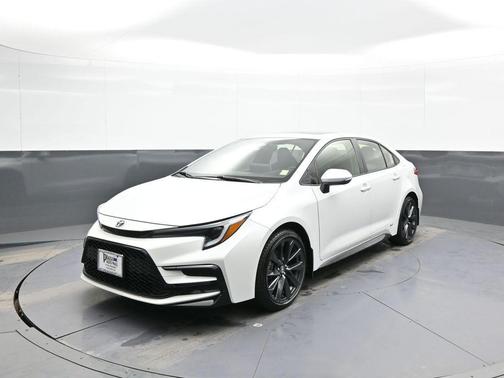 2025 Toyota Corolla Hybrid SE