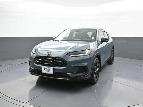 Nordic Forest Pearl 2023 Honda HR-V AWD Sport