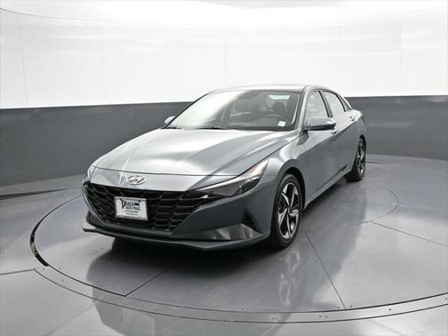 2022 Hyundai ELANTRA Limited