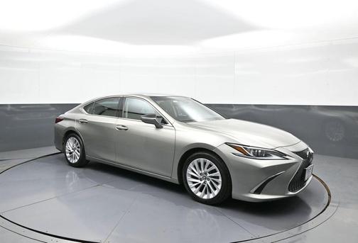 Silver Lining Metallic 2019 Lexus ES 350 Luxury
