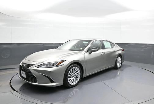 Silver Lining Metallic 2019 Lexus ES 350 Luxury